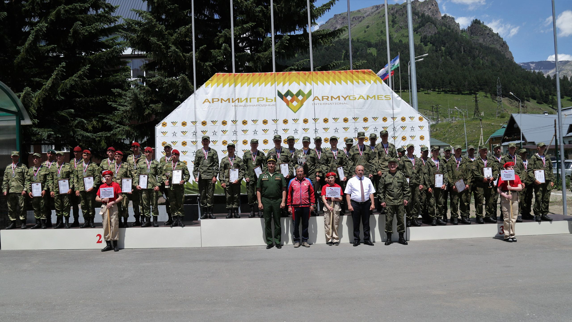 В Терсколе финишировало соревнование «Эльбрусское кольцо»