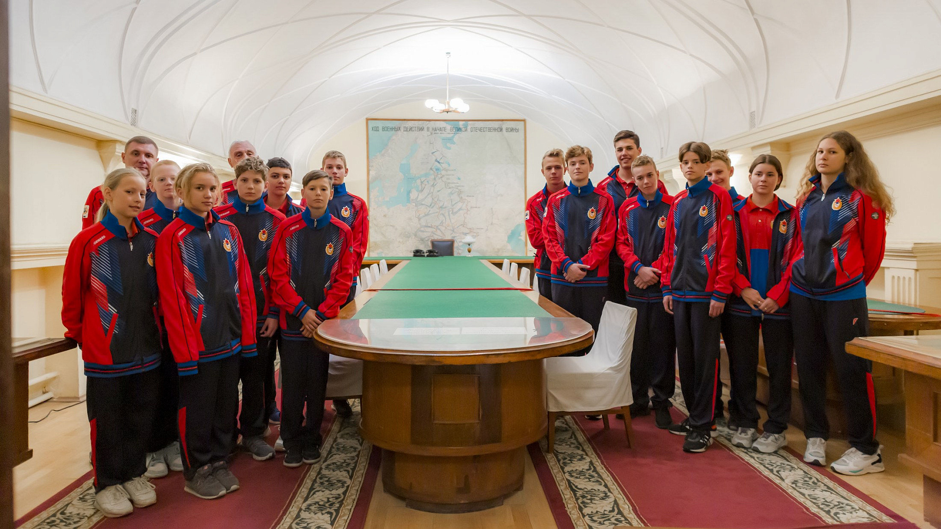 Коллектив ЦСКА/Самара организовал экскурсионную программу для юных пловцов ЦСКА