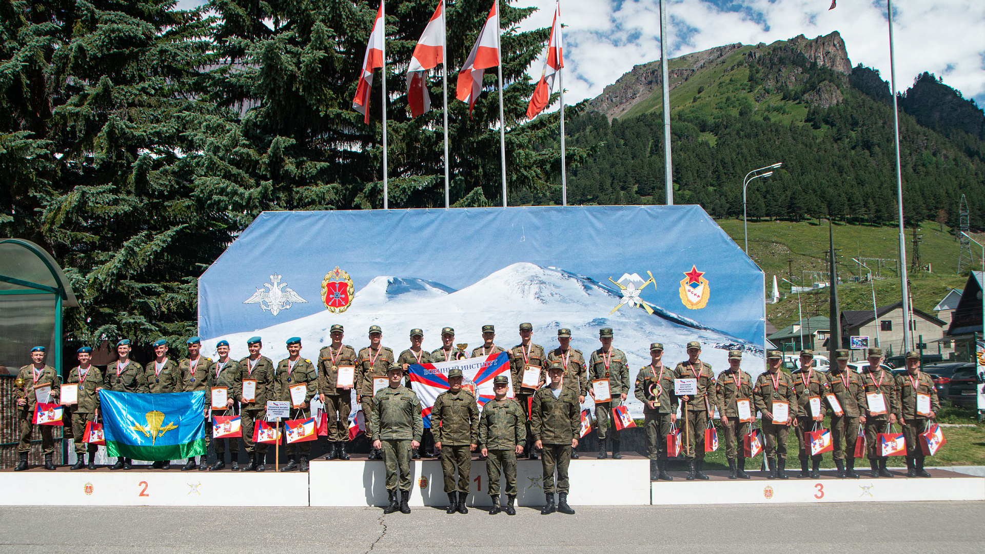 Команды ЮВО и ВИФК-1 – победители Кубка Вооруженных Сил РФ по альпинизму