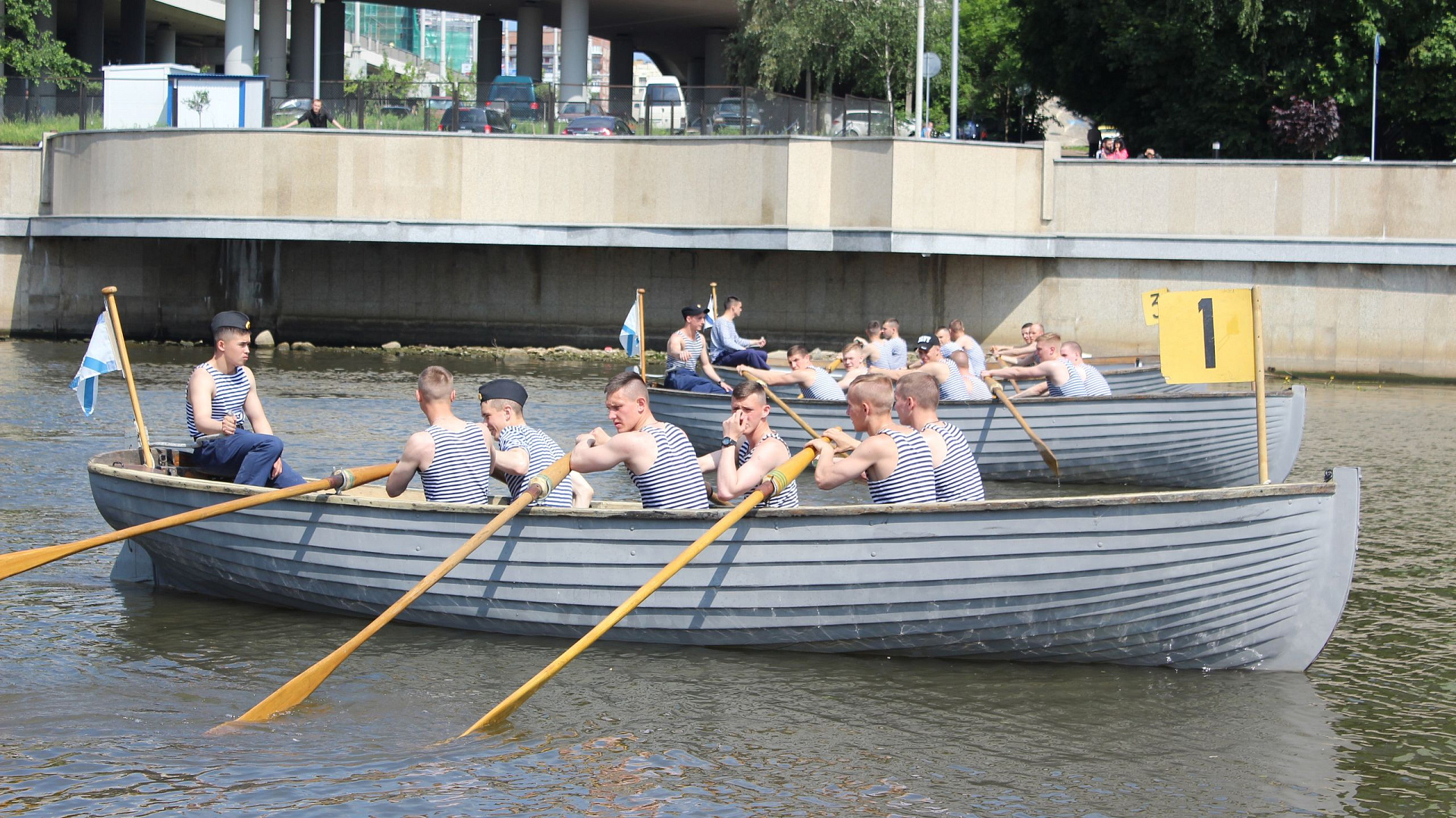 В СЦМиФП г. Калининград филиала ЦСКА г. Санкт-Петербург состоялись соревнования по гребле на морских шлюпках