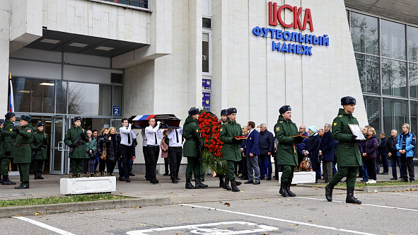 В ЦСКА простились с олимпийским чемпионом по спортивной гимнастике Владимиром Маркеловым