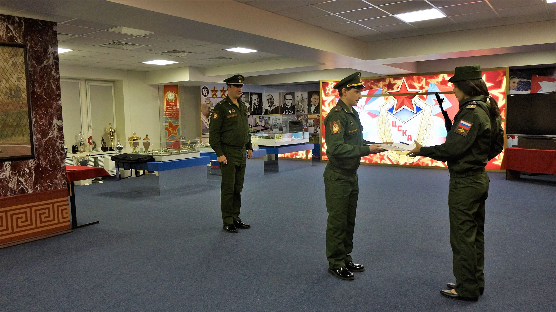 Четырехкратная победительница первенств мира по спортивной борьбе Ханум Валиева вступила в ряды ЦСКА