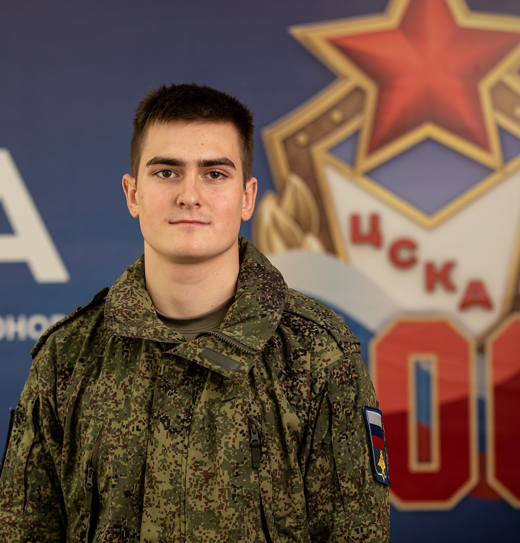 Армеец самарской спортивной роты взял золото окружных соревнований по легкой атлетике 