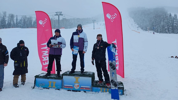 Сноубордисты ЦСКА завоевали три «золота» и одно «серебро» на четвертом этапе Кубка России