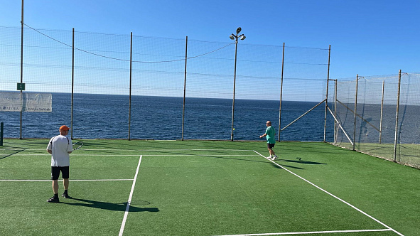 Севастопольские ветераны спорта ЦСКА организовали турнир по теннису посвящённый 100-летию армейского Клуба