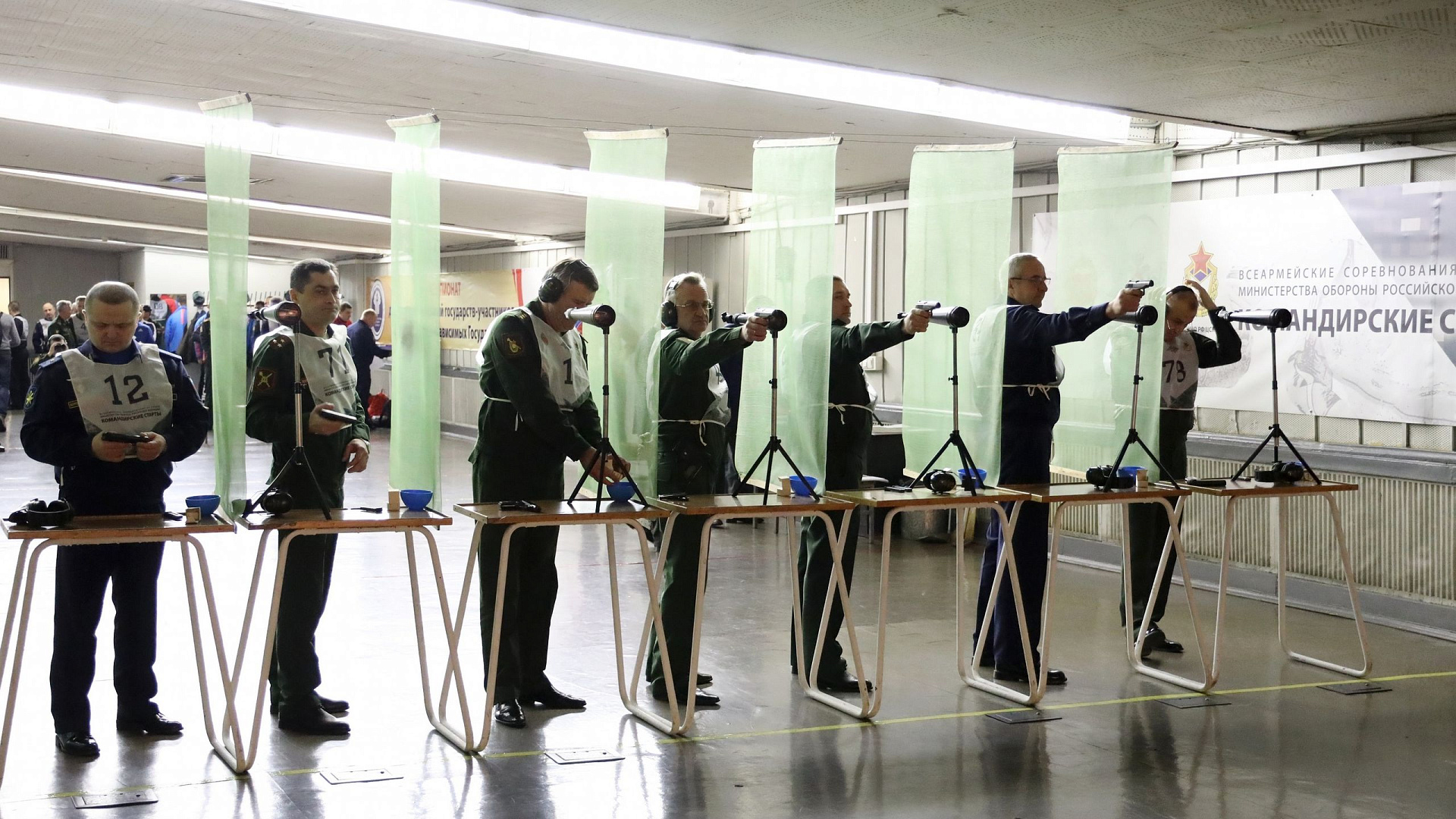 Участники «Командирских стартов» - 2018 определили лучших в стрельбе из штатного оружия