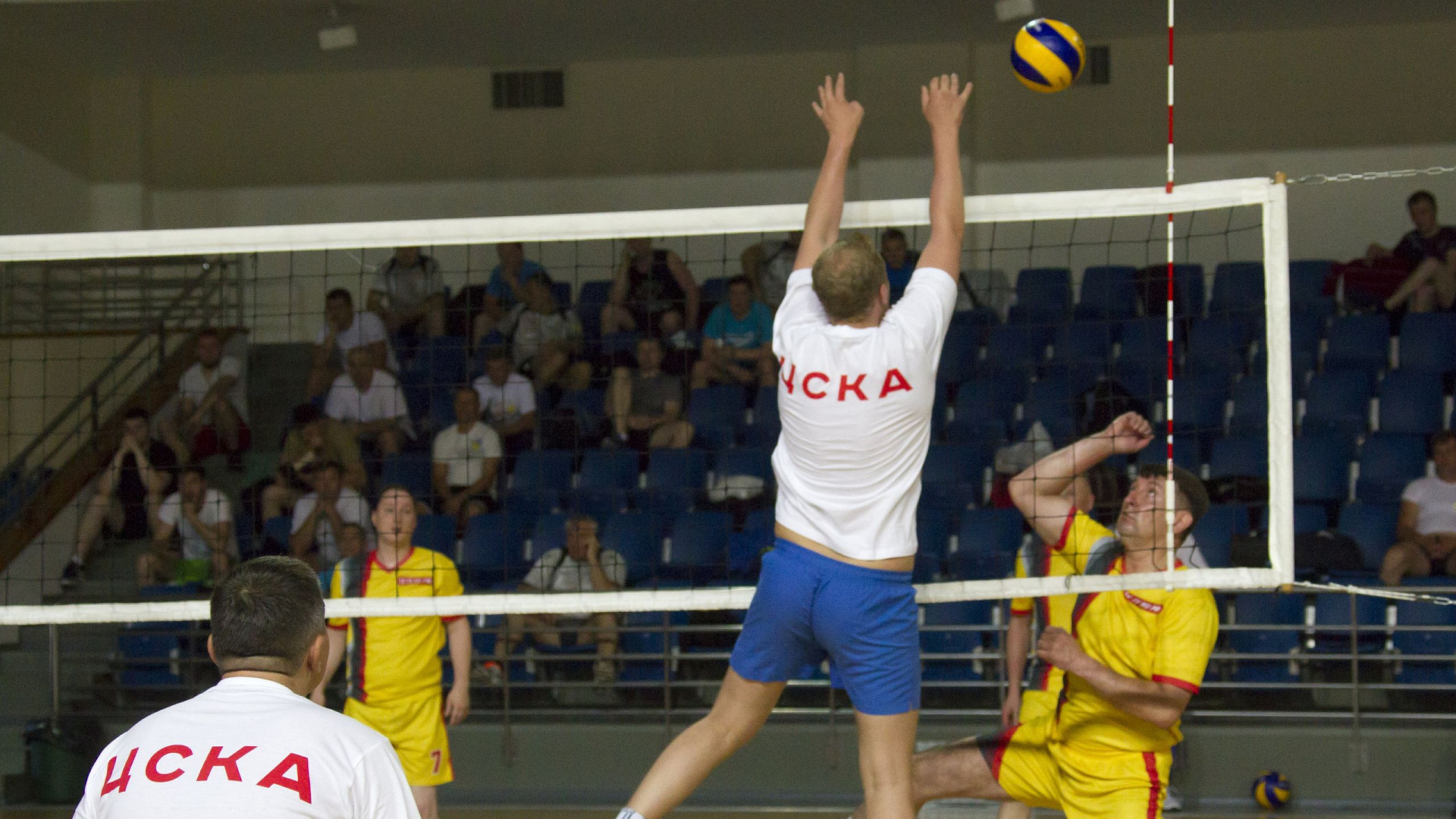 На Спартакиаде ЦОВУ МО РФ в ЦСКА стартовал турнир по волейболу