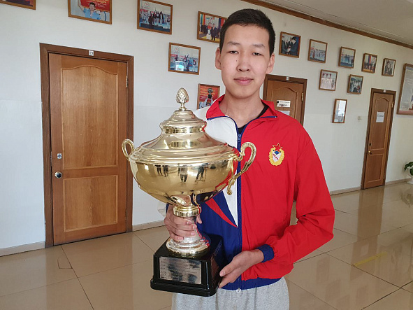 Спортивная команда армейского Клуба по стрельбе из лука пополнилась выпускником спортшколы «ЦСКА-Тыва»