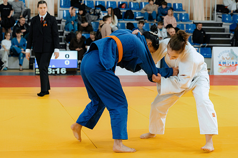 Обладательницей золота чемпионата ДФО стала дзюдоистка спортшколы ЦСКА г. Читы