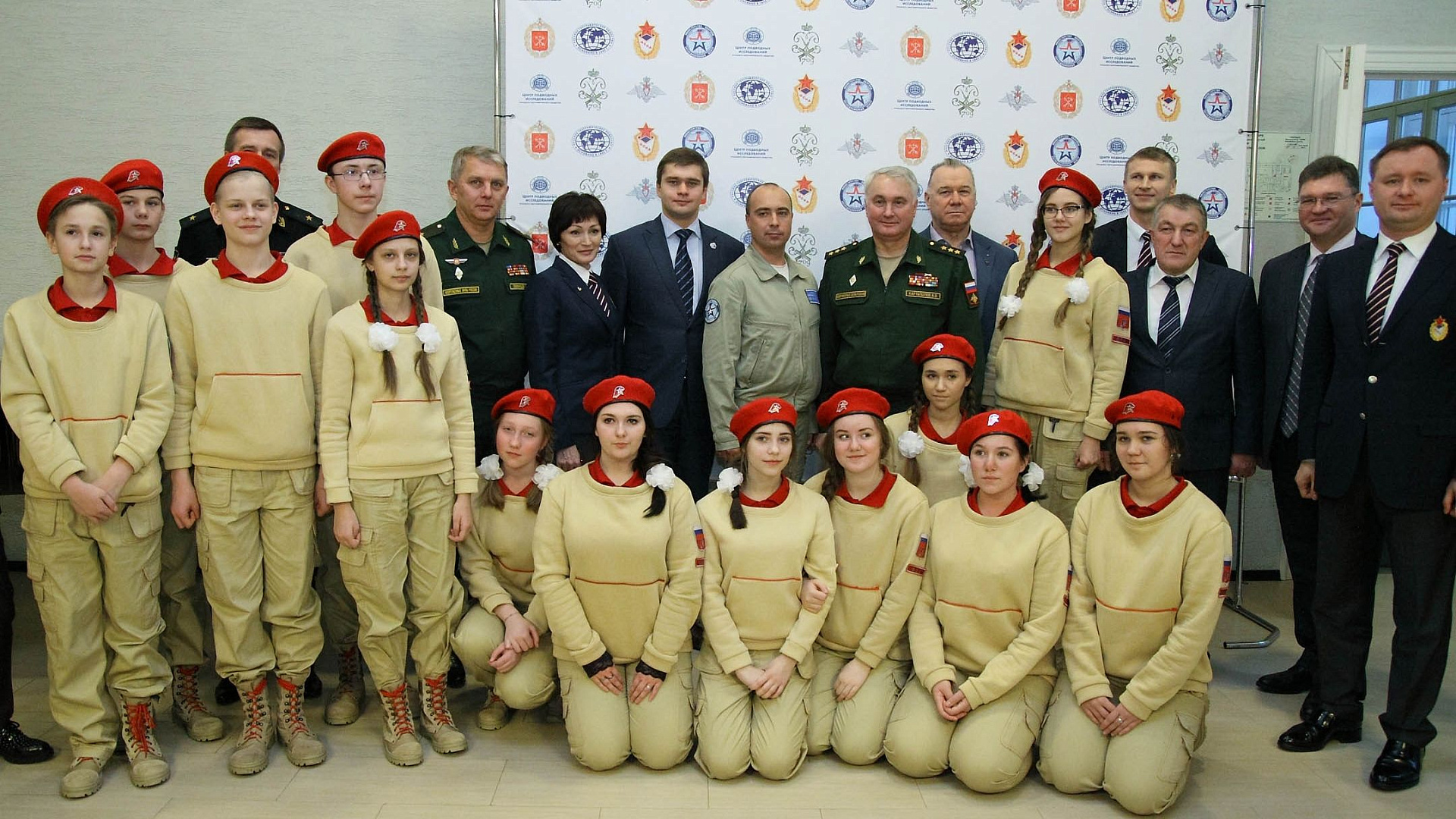 В Петербурге подписано соглашение о сотрудничестве между Экспедиционным центром Минобороны России Центром подводных исследований РГО и Центральным Военно-морским музеем