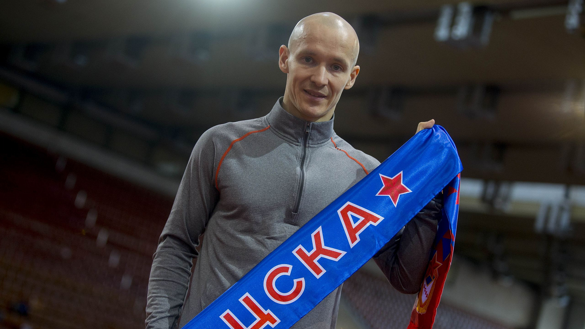 Армейцы Виктор Ан Руслан Захаров и Евгения Захарова вышли в полуфинал IV этапа Кубка мира на дистанции 1500 метров