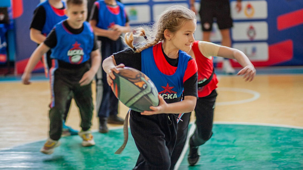 В Бердянске состоялся фестиваль ЦСКА по тэг-регби приуроченный ко Дню космонавтики