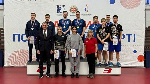 ЗОЛОТО ЧЕМПИОНАТА СИБИРИ ПО НАСТОЛЬНОМУ ТЕННИСУ ЗАВОЕВАЛ РЯДОВОЙ СПОРТИВНОЙ РОТЫ ЦСКА/САМАРА