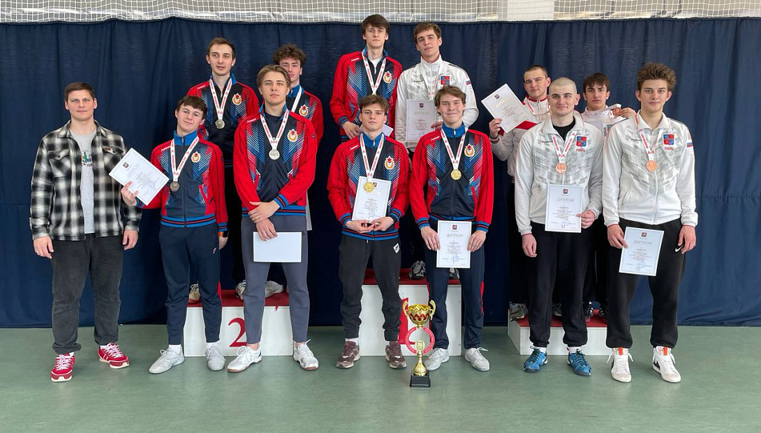 Триумф ЦСКА на чемпионате Москвы по фехтованию на рапирах