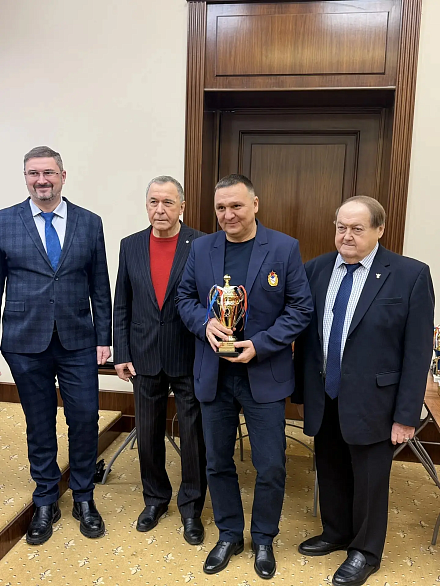 Тренер ростовского филиала ЦСКА Александр Лысяк признан лучшим тренером области по итогам сезона 2025