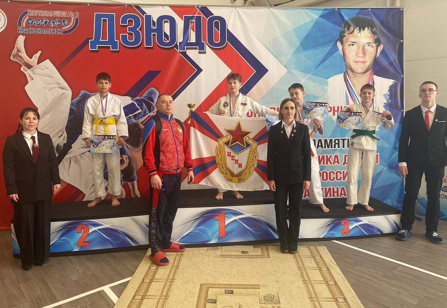 На региональном турнире дзюдоисты спортшколы ЦСКА из Читы завоевали шесть медалей 