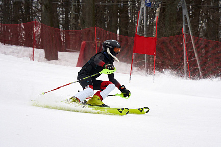 Спортивная группа по горнолыжному спорту