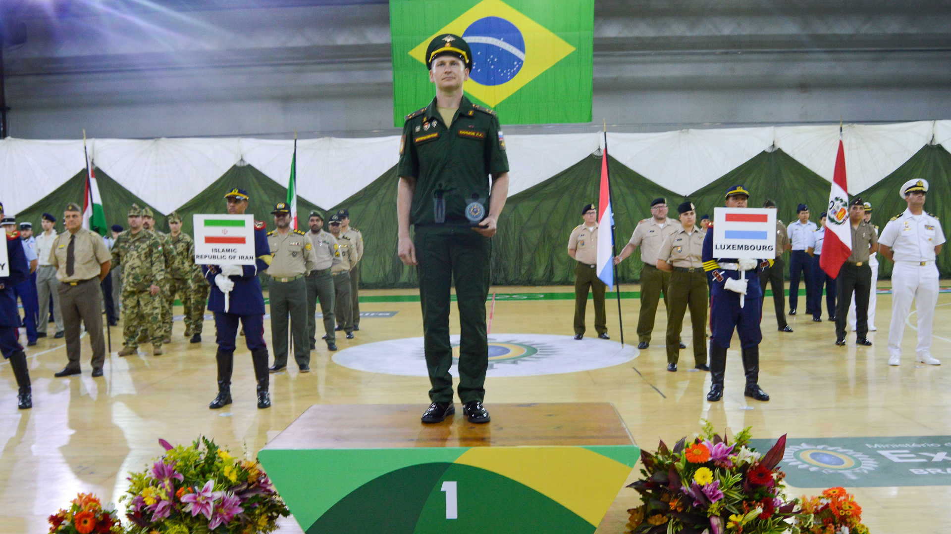 Cборная ВС РФ заняла первое место в медальном зачете на чемпионате мира по пулевой стрельбе среди военнослужащих в Бразилии