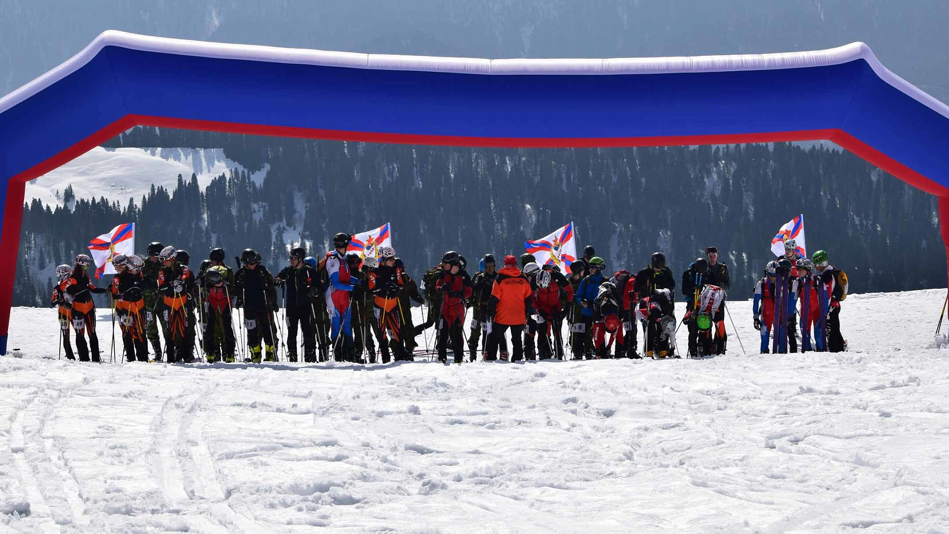Спортсмены ЦСКА завоевали 12 медалей на чемпионате России по ски-альпинизму