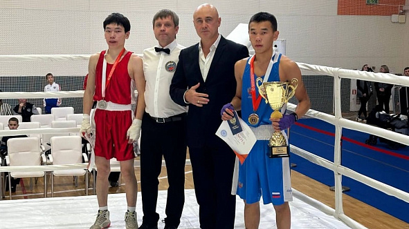 Золото всероссийских соревнований по боксу завоевал обучающийся спортивной школы «ЦСКА-Тыва»