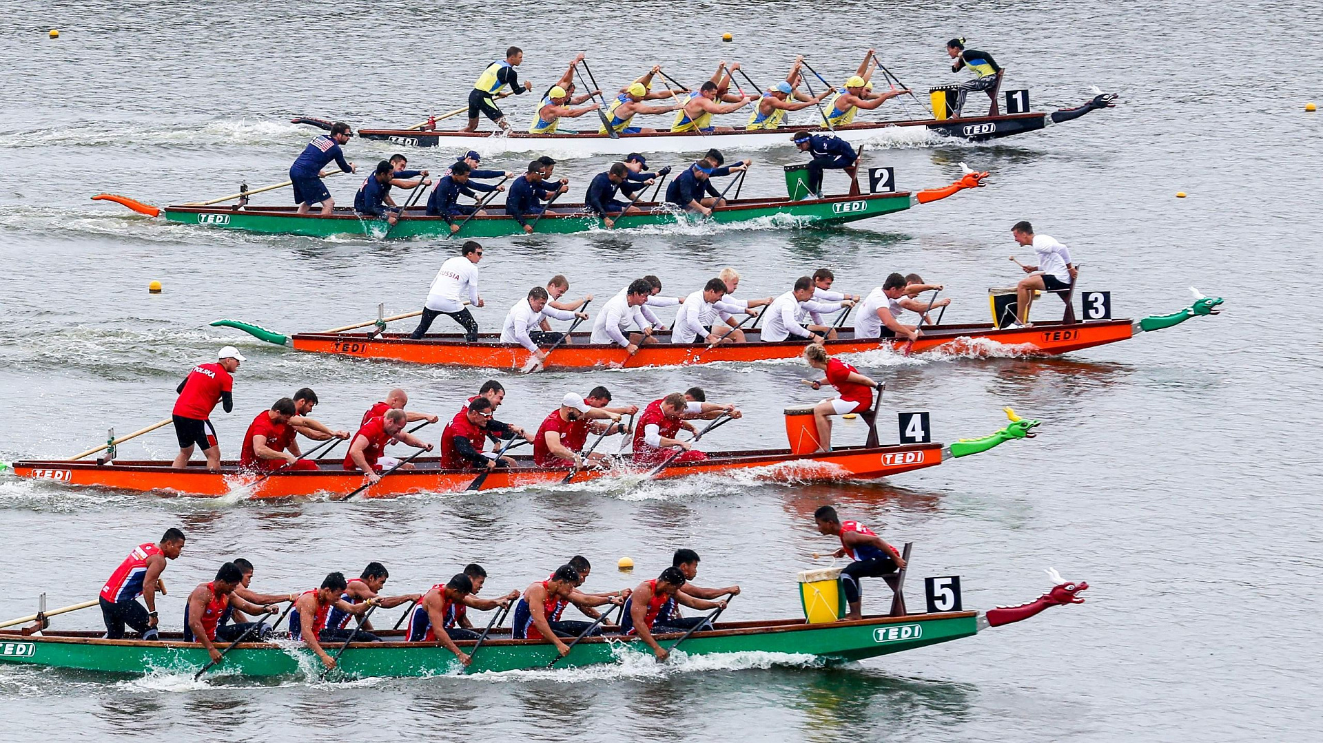 Спортсмены ЦСКА Наталья Лобова и Иван Кузнецов выступят на чемпионате мира по гребли на лодках «Дракон»