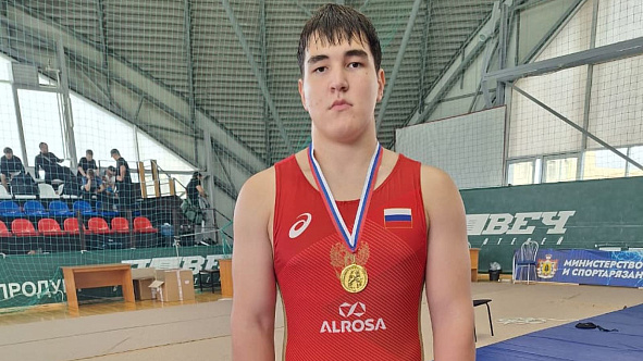 Борец самарской спортивной школы ЦСКА завоевал золото Всероссийских соревнований