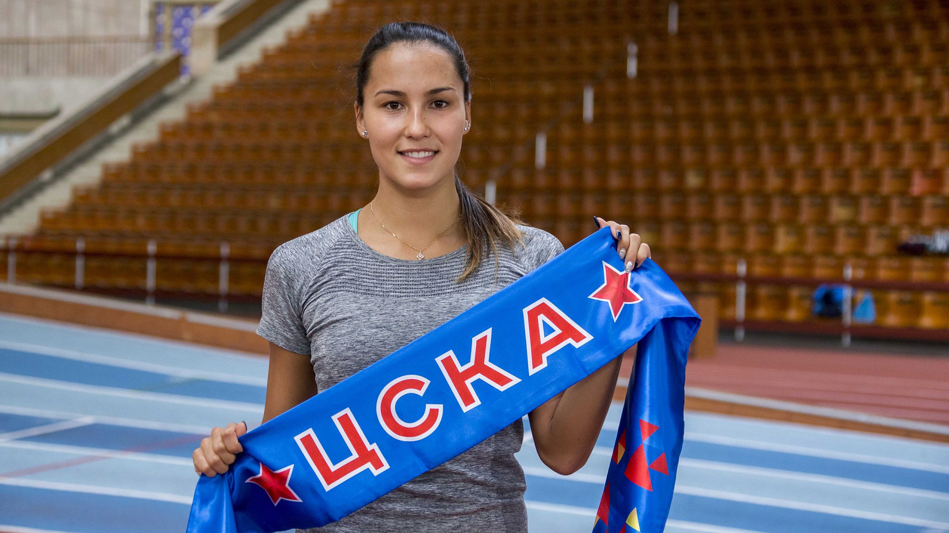 С Днём Рождения Гульназ Губайдуллина!