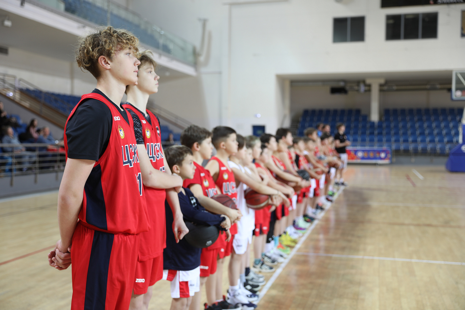 Спортивным залам спортивного комплекса (Игровой) присвоили имена выдающихся спортсменов 