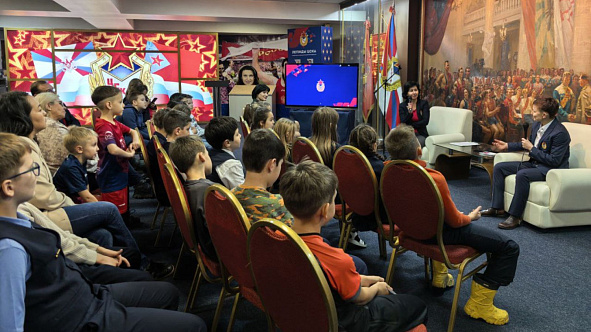 В музее ЦСКА состоялась встреча воспитанников СШОР с Анной Харитоновой