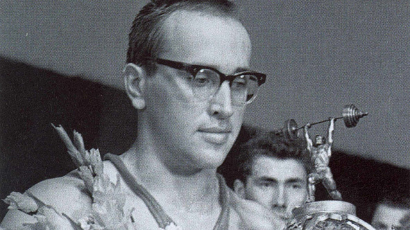 Торжественная церемония возложения цветов к бюсту легендарного тяжелоатлета Юрия Власова состоится в ЦСКА