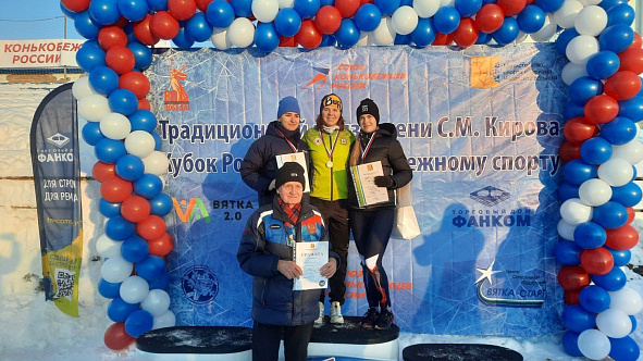 Спортсменка ЦСКА завоевала две медали этапа Кубка России по конькобежному спорту