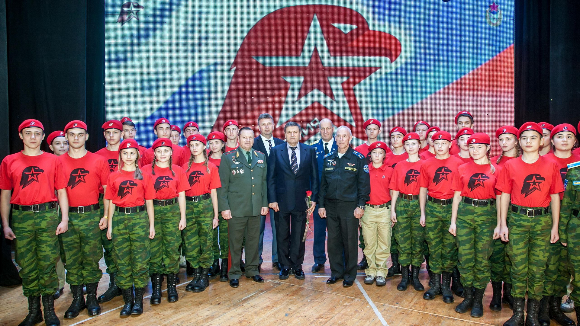 40 юнармейцев ЦСКА/Самара приняли присягу на первом областном слете «Российского движения школьников»