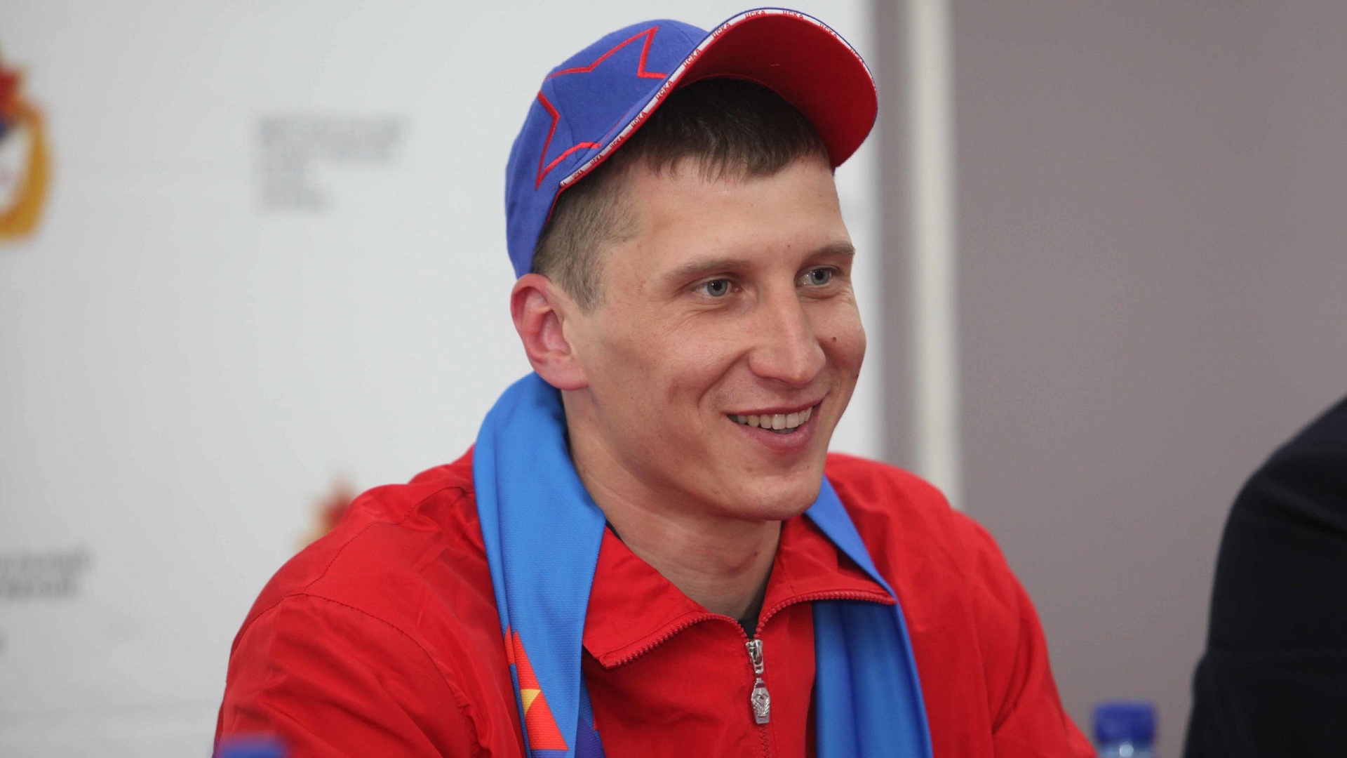 Великий чемпион ЦСКА Андрей Соболев встретился с самарскими сноубордистами