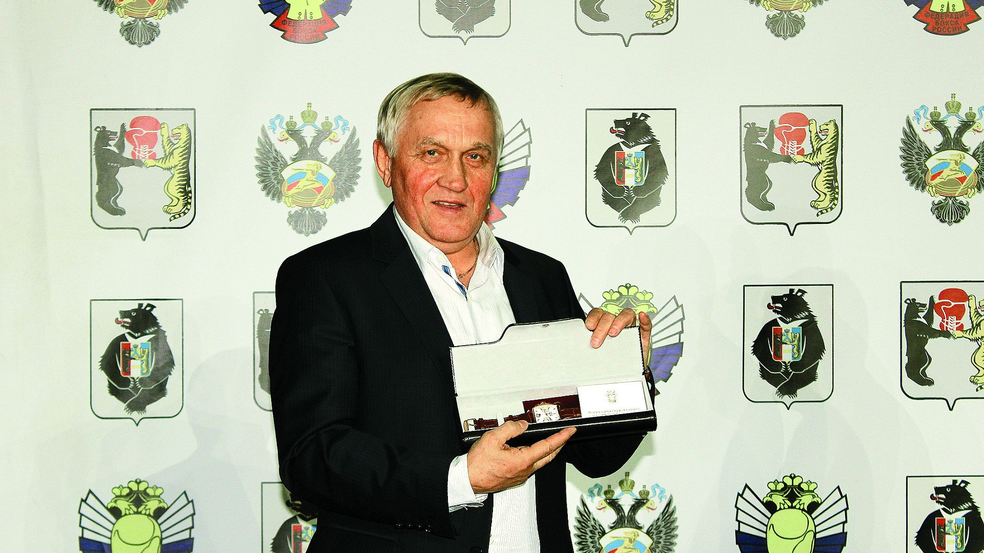 Один из кандидатов на звание «почетный гражданин Хабаровска» - в прошлом воспитанник хабаровского СКА Евгений Тимофеев