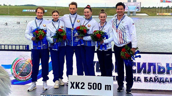 Армейцы взяли две медали на международных соревнованиях в гребле на байдарках и каноэ