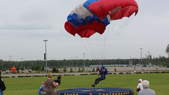 Прошел Кубок Вооруженных Сил Российской Федерации по парашютному спорту