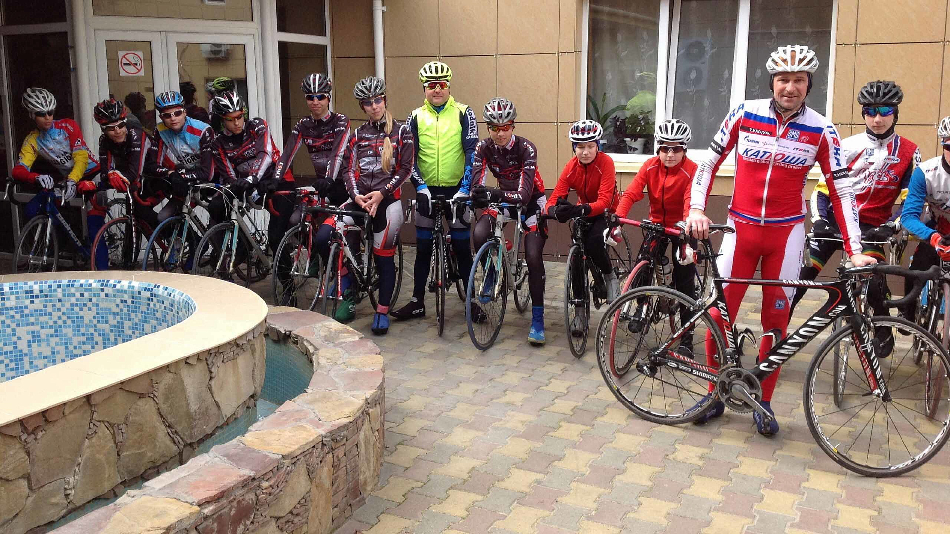 Денис Меньшов провел мастер-класс  для юношеской команды по велоспорту ЦСКА/Самара