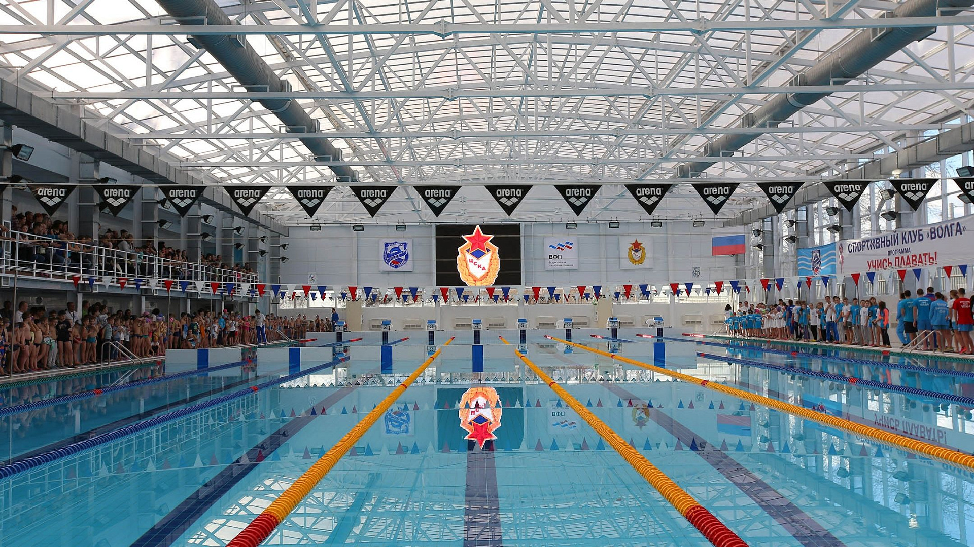 Более 300 детей будут заниматься плаванием в Волгограде в спортшколе ЦСКА