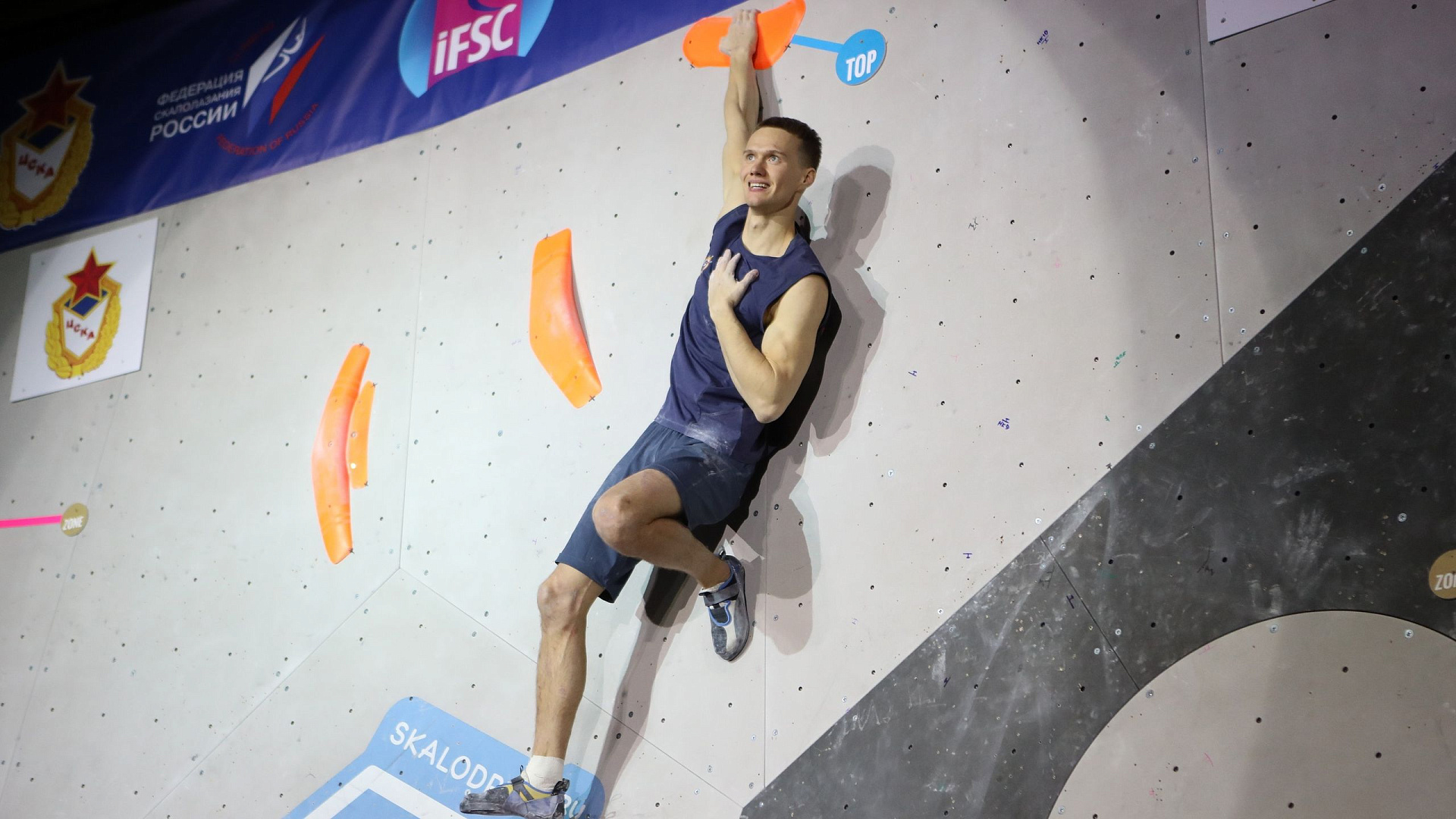 Скалолазы ЦСКА завоевали две золотые и одну бронзовую медали в боулдеринге на чемпионате мира среди военнослужащих