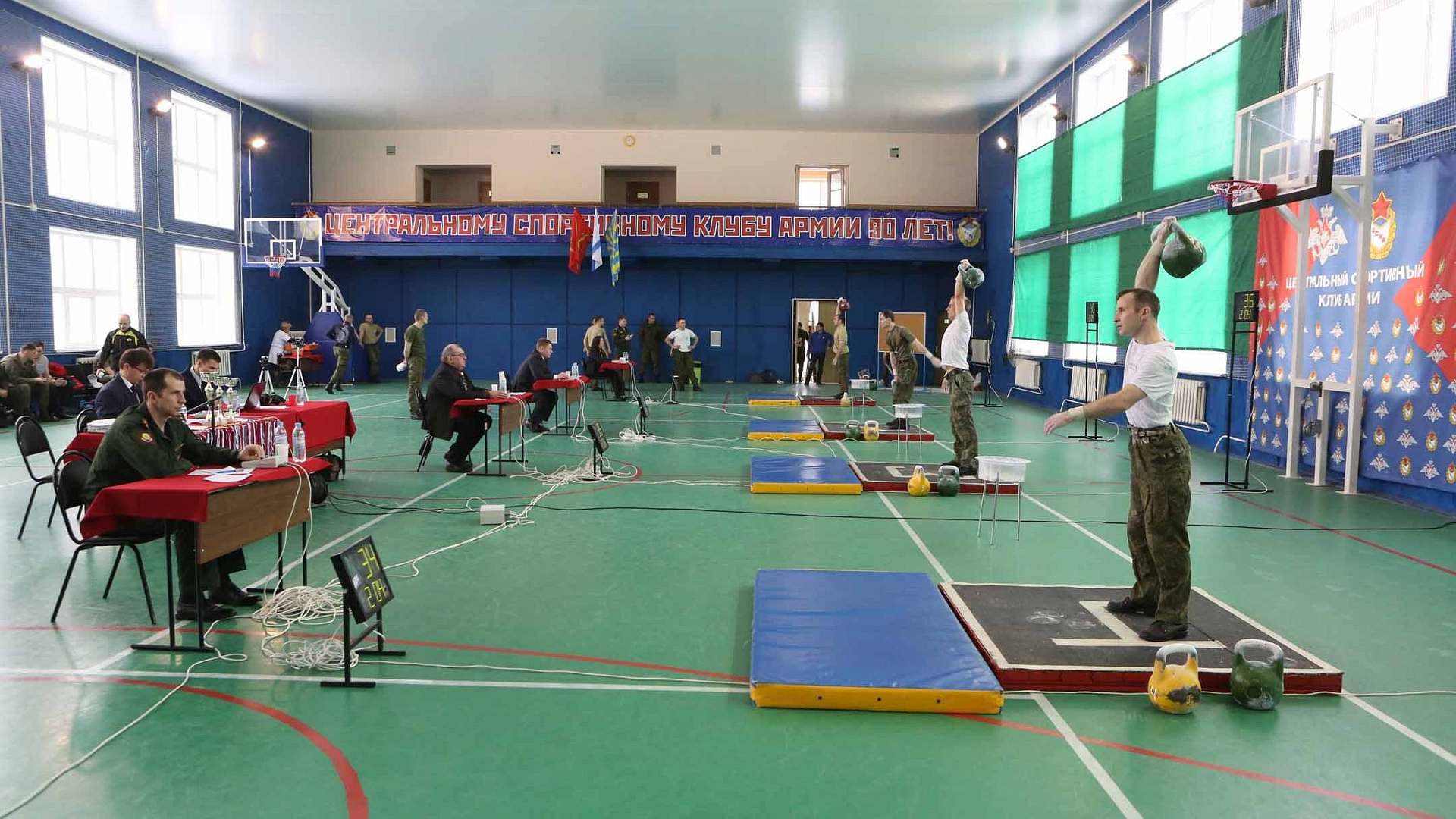 В Смоленске впервые пройдет чемпионат ВС РФ по армейскому гиревому рывку