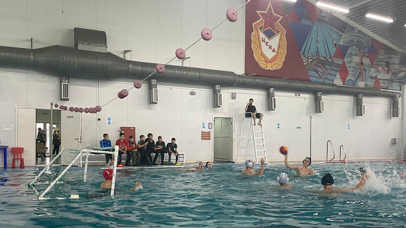 В спортивном центре (г. Абакан Республики Хакасия) филиала ЦСКА (ЦСК ВВС г. Самара) проведена серия товарищеских встреч по водному поло
