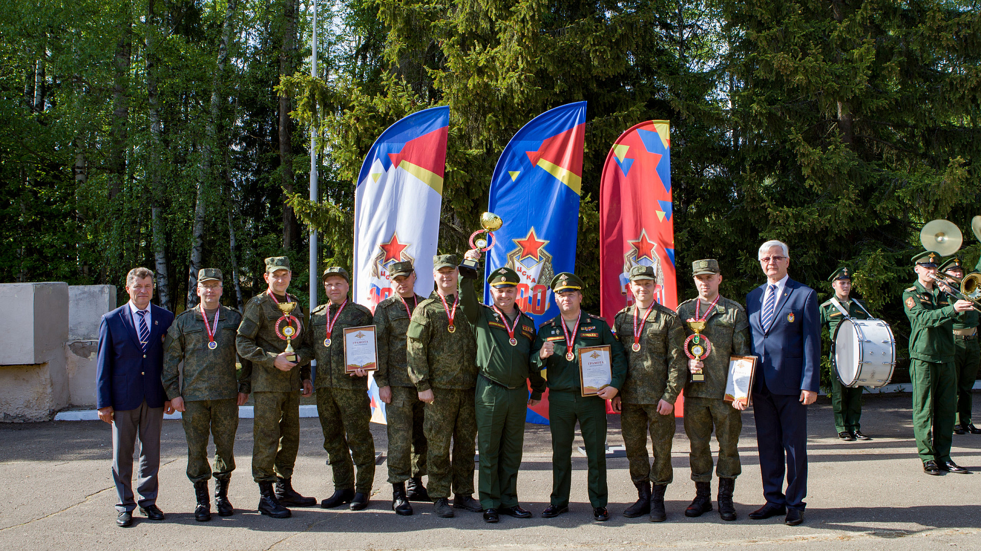Команды УКО МО РФ НЦУО РФ ГОУ ГШ ВС РФ 9 У МО РФ стали победителями Спартакиады МО РФ среди сборных команд ЦОВУ по стрельбе из штатного или табельного оружия