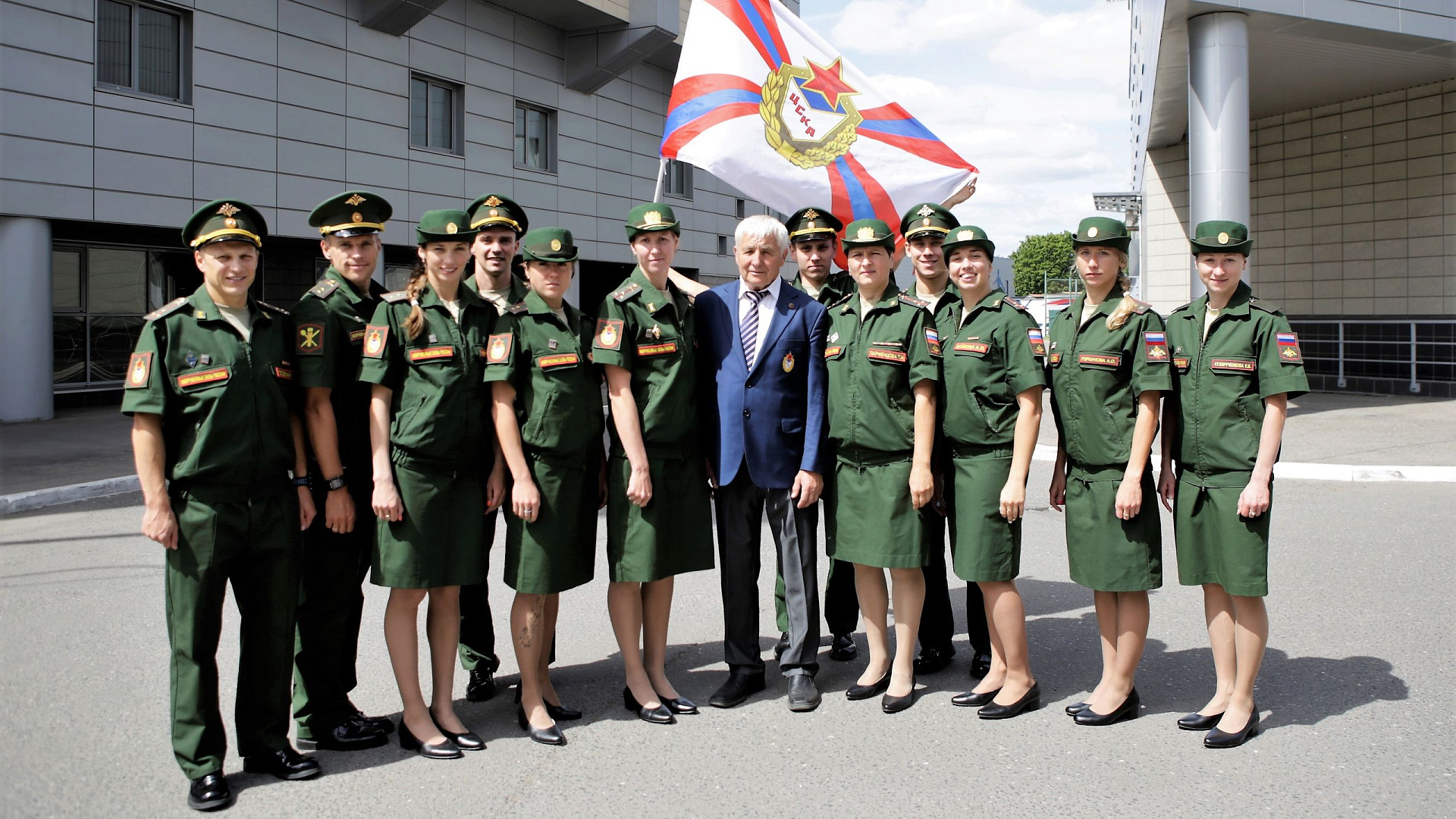 Сборная команда Вооруженных сил РФ по триатлону вылетела в Швецию на чемпионат мира CISM