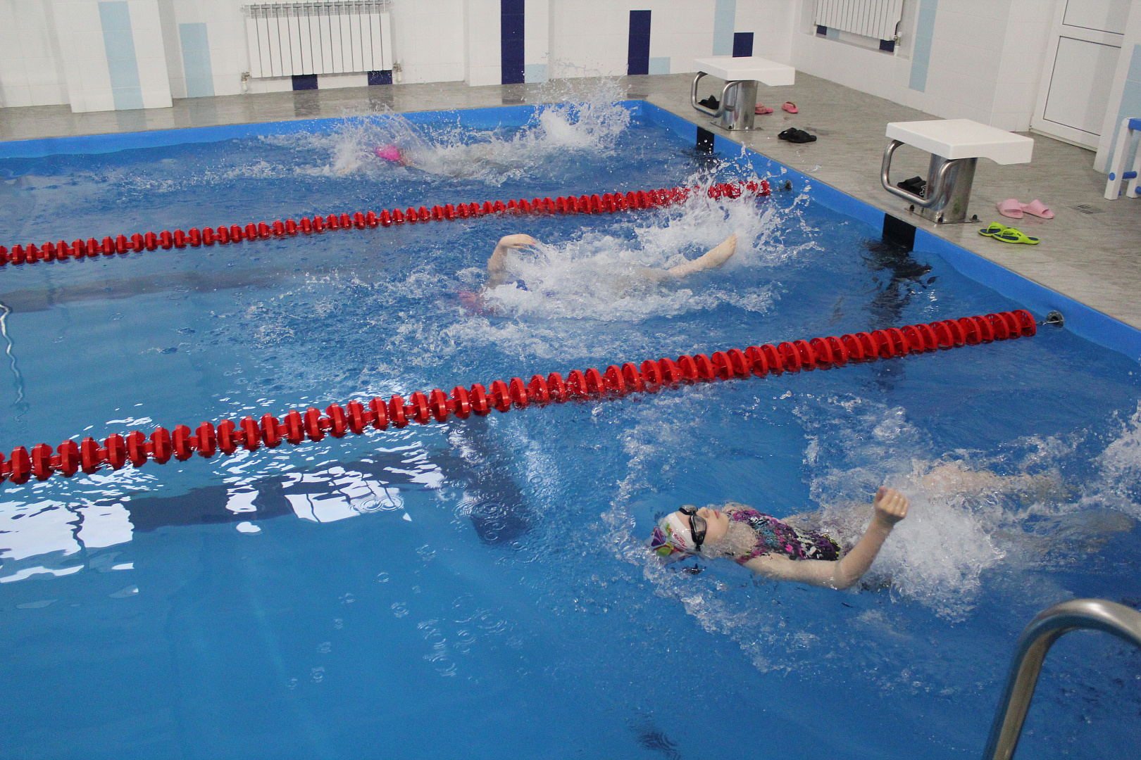 В смоленском филиале ЦСКА прошло первенство по плаванию