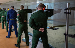 В Самаре подвели итоги первого дня чемпионата ЦВО по летнему офицерскому троеборью