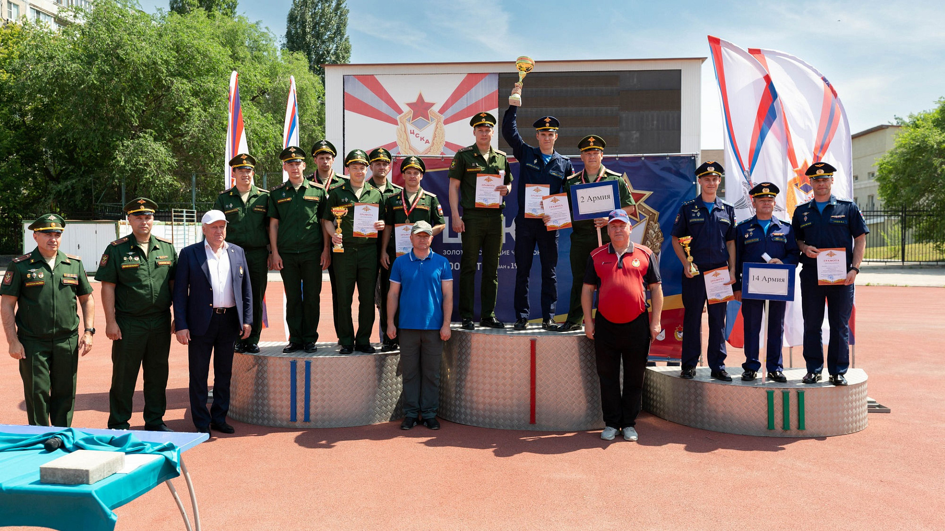 В ЦСКА/Самара завершился чемпионат ЦВО по летнему офицерскому троеборью
