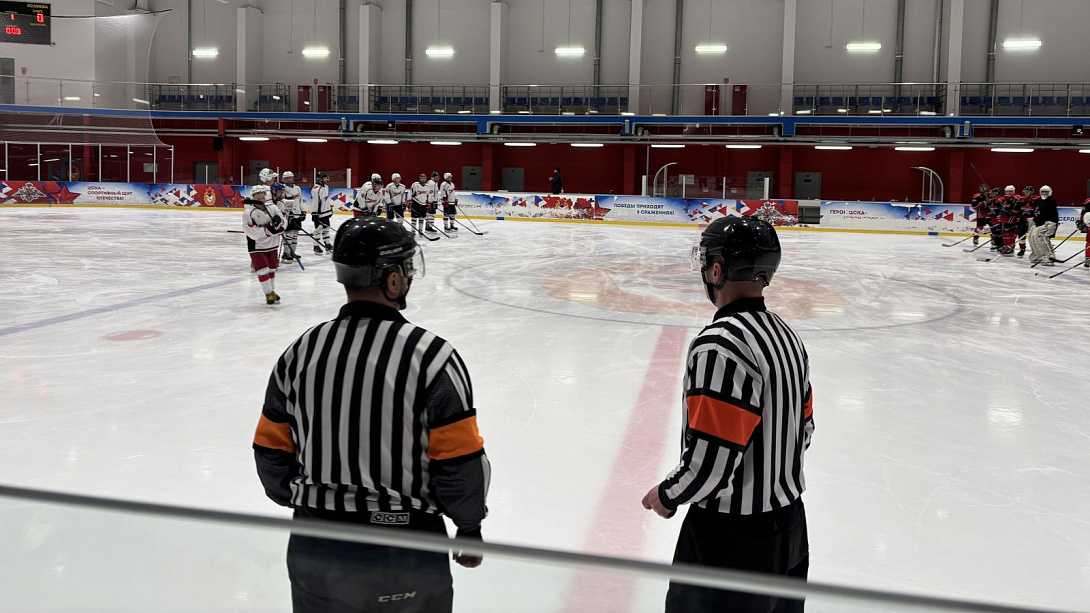 В Москве завершился чемпионат центральных органов МО РФ по хоккею