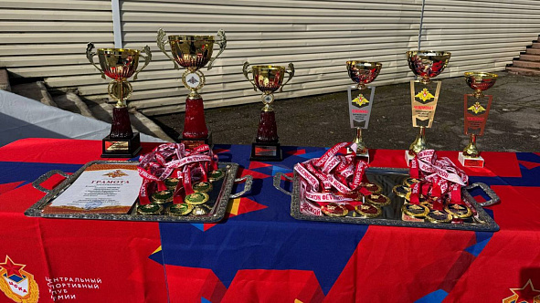 В Санкт-Петербурге торжественно открыли чемпионат Вооружённых Сил Российской Федерации по легкоатлетическому кроссу