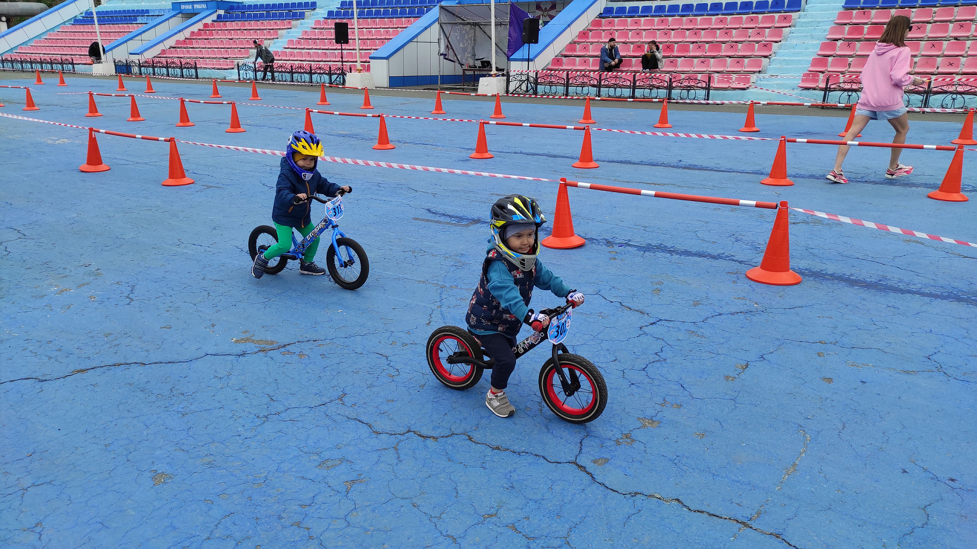 На водно-спортивной станции СЦМиФП (г. Владивосток) филиала ЦСКА/Хабаровск юные спортсмены состоялись в велоспорте