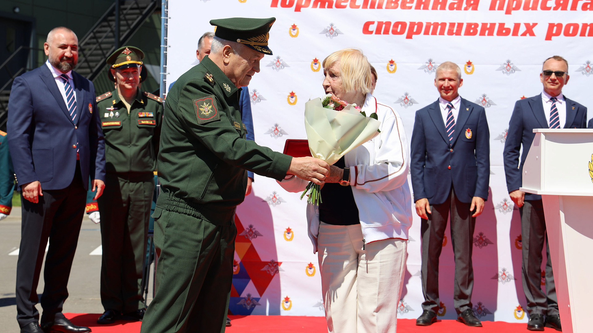 С днем рождения Людмила Федоровна Акимова!